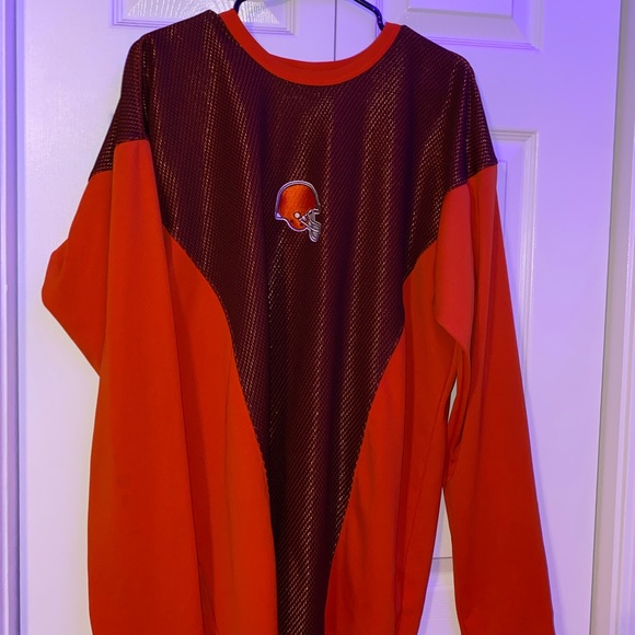 Multiple Pullovers - Picture 4 of 6